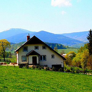 Domek na wzgórzu